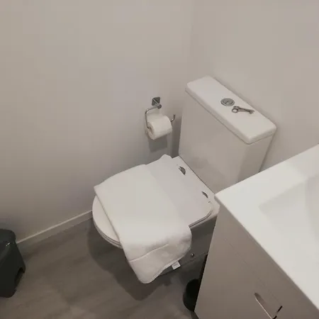Homestay Bela House Cascais