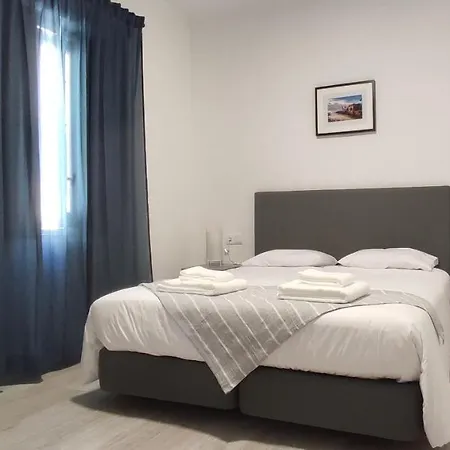 Bela House