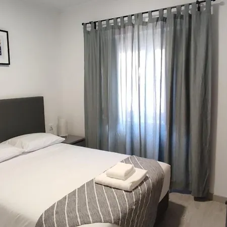 Bela House בית אירוח